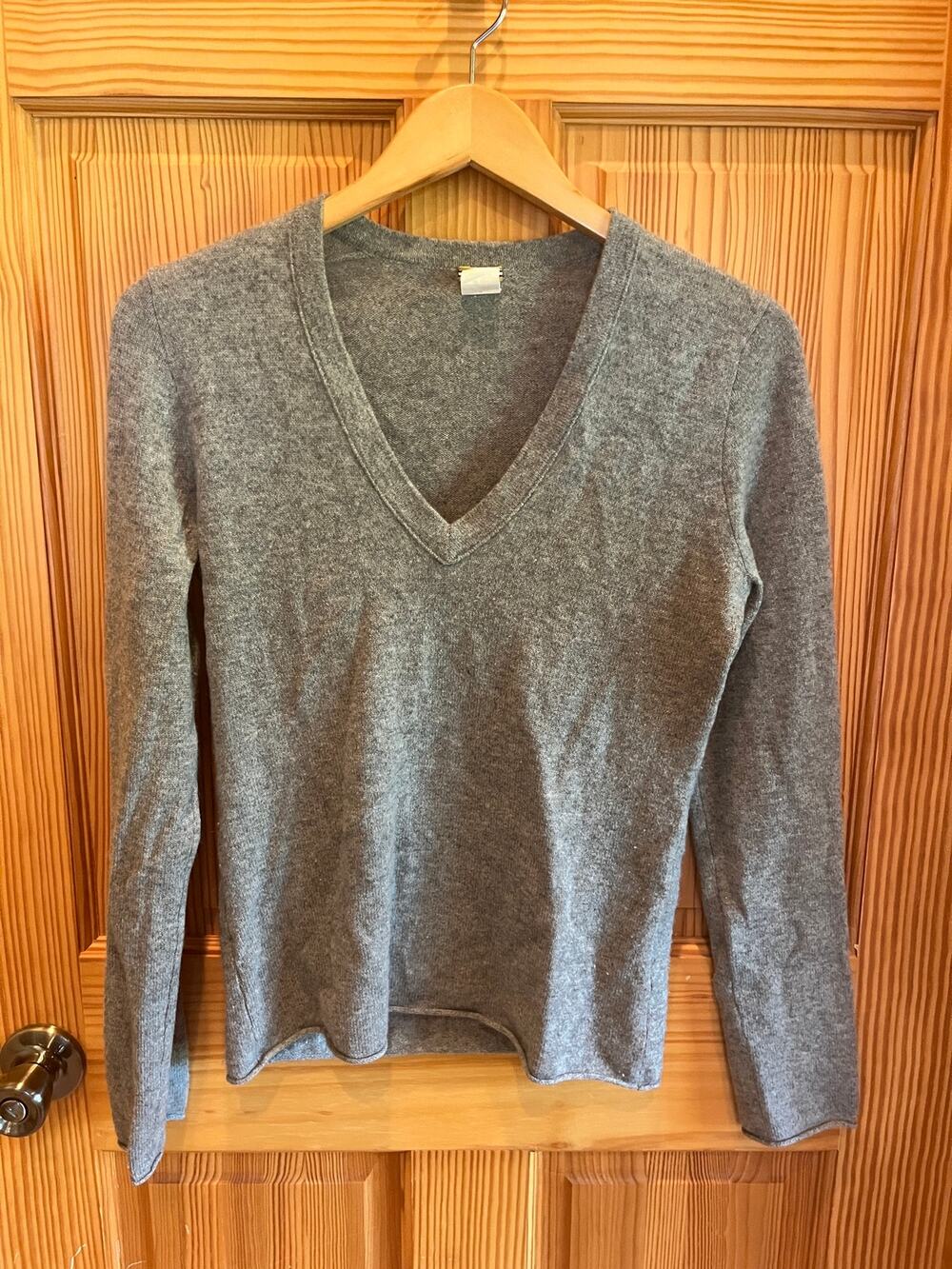 J.Crew Gray 100% Cashmere V-Neck Sweater Women’s Medium